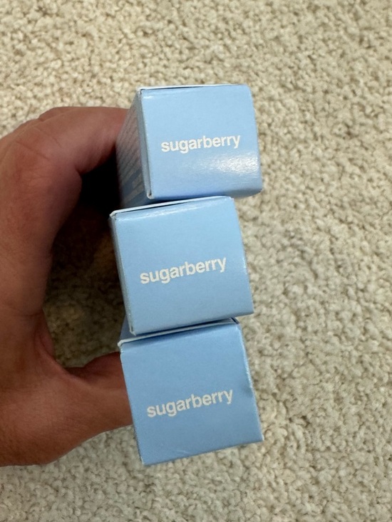 RHODE LE Sugarberry Peptide Lip Treatment Nourishing Glaze, 10ml - Picture 6 of 9